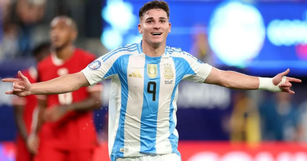 Atletico Madrid clinch £81.5m deal for Man City's Alvarez